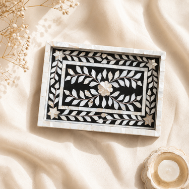 AU Living Decor
