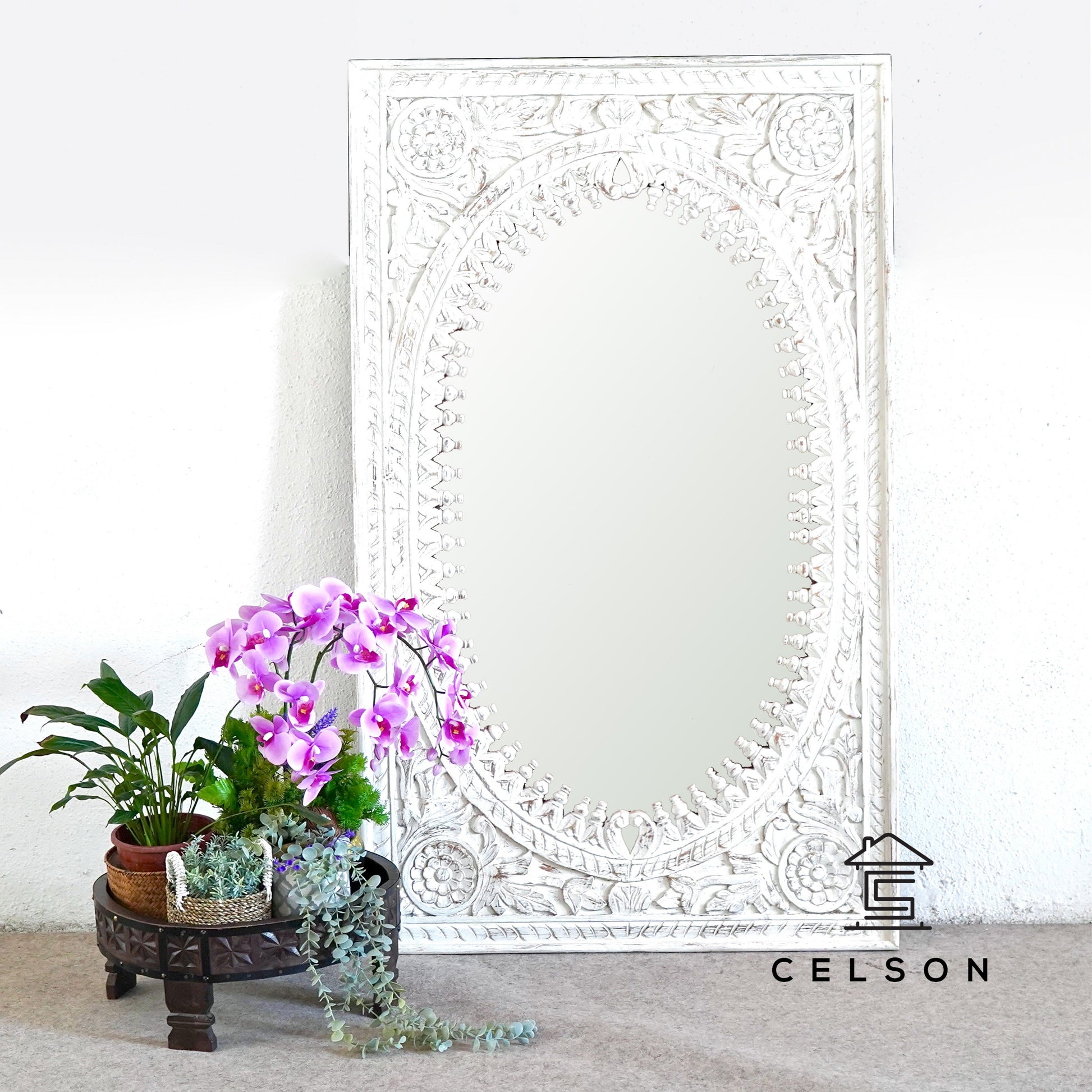 Utkarsh Spindle Carved Wooden Mirror