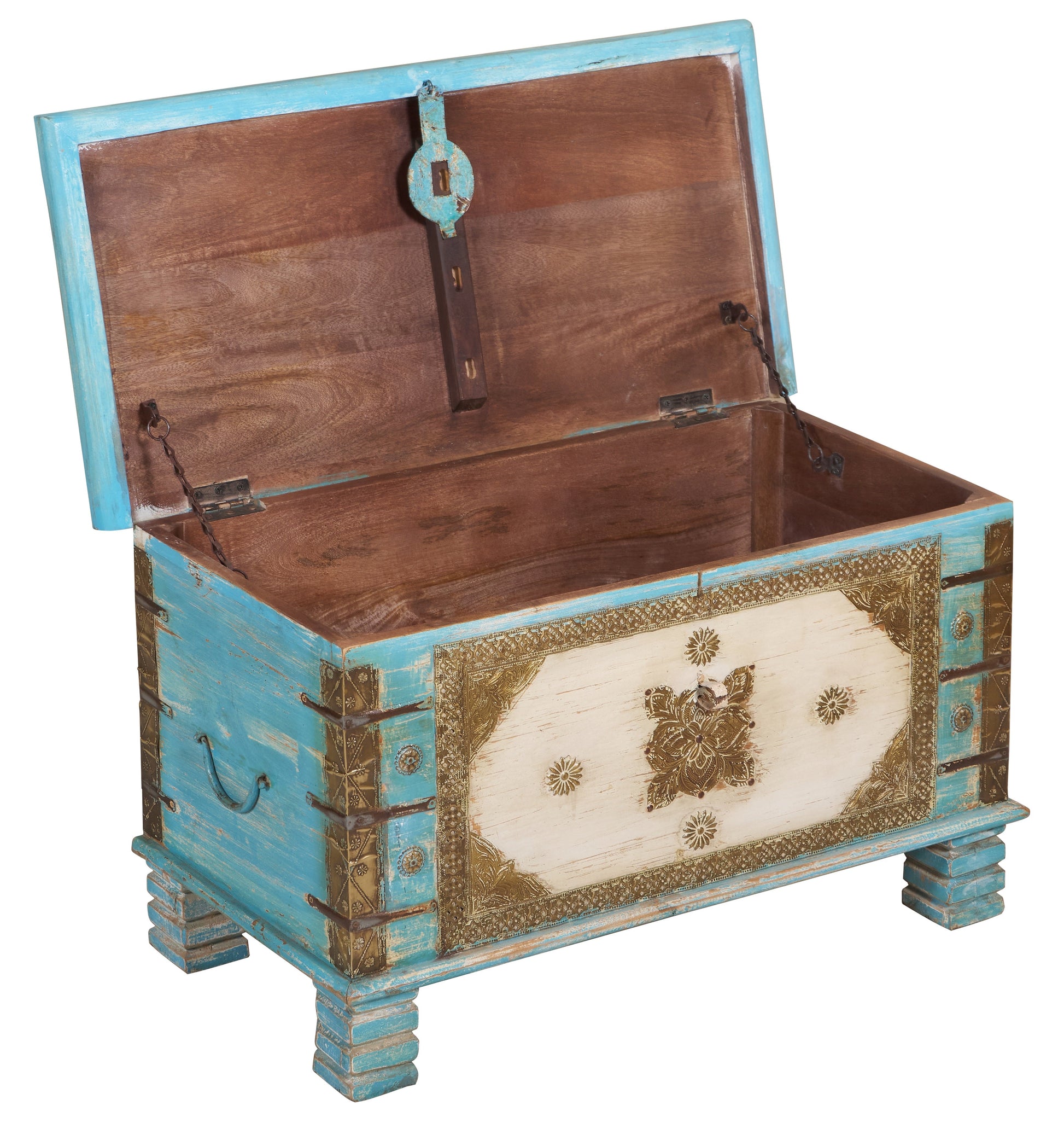 Lisa Vintage Style Brass Fitted Wooden Trunk