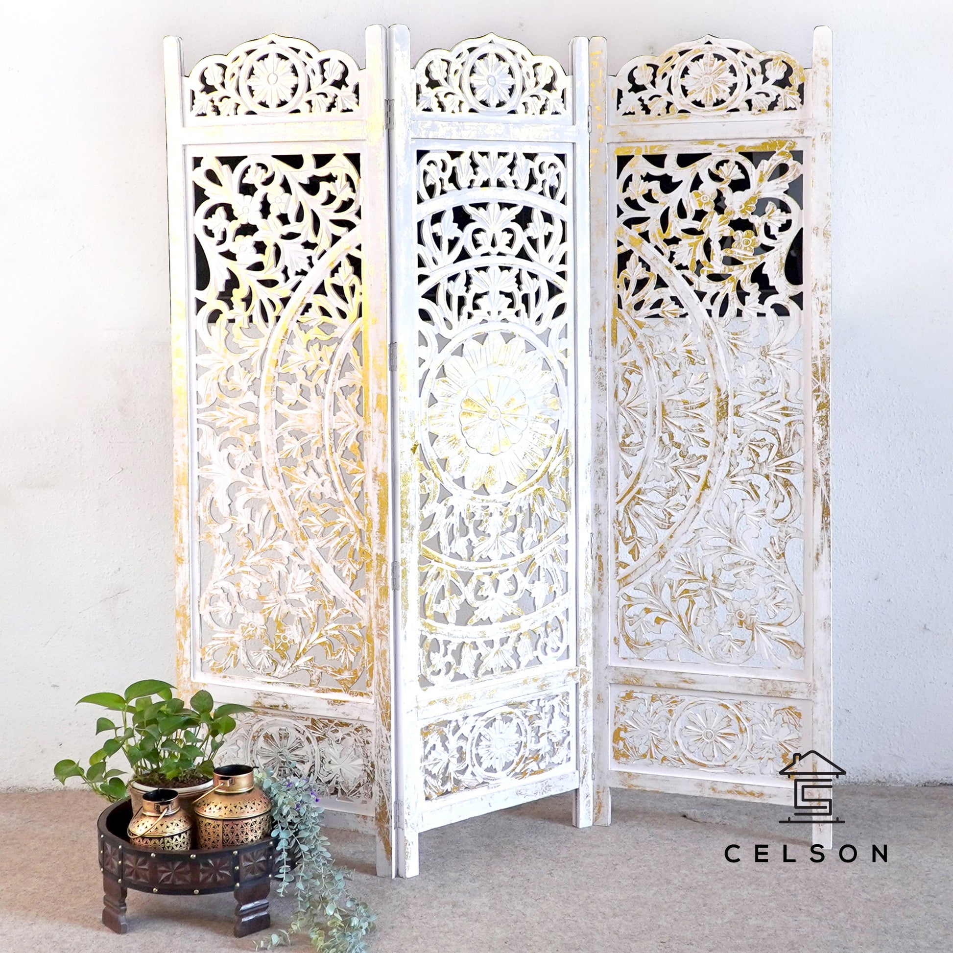 Yenfer Carved Room Divider