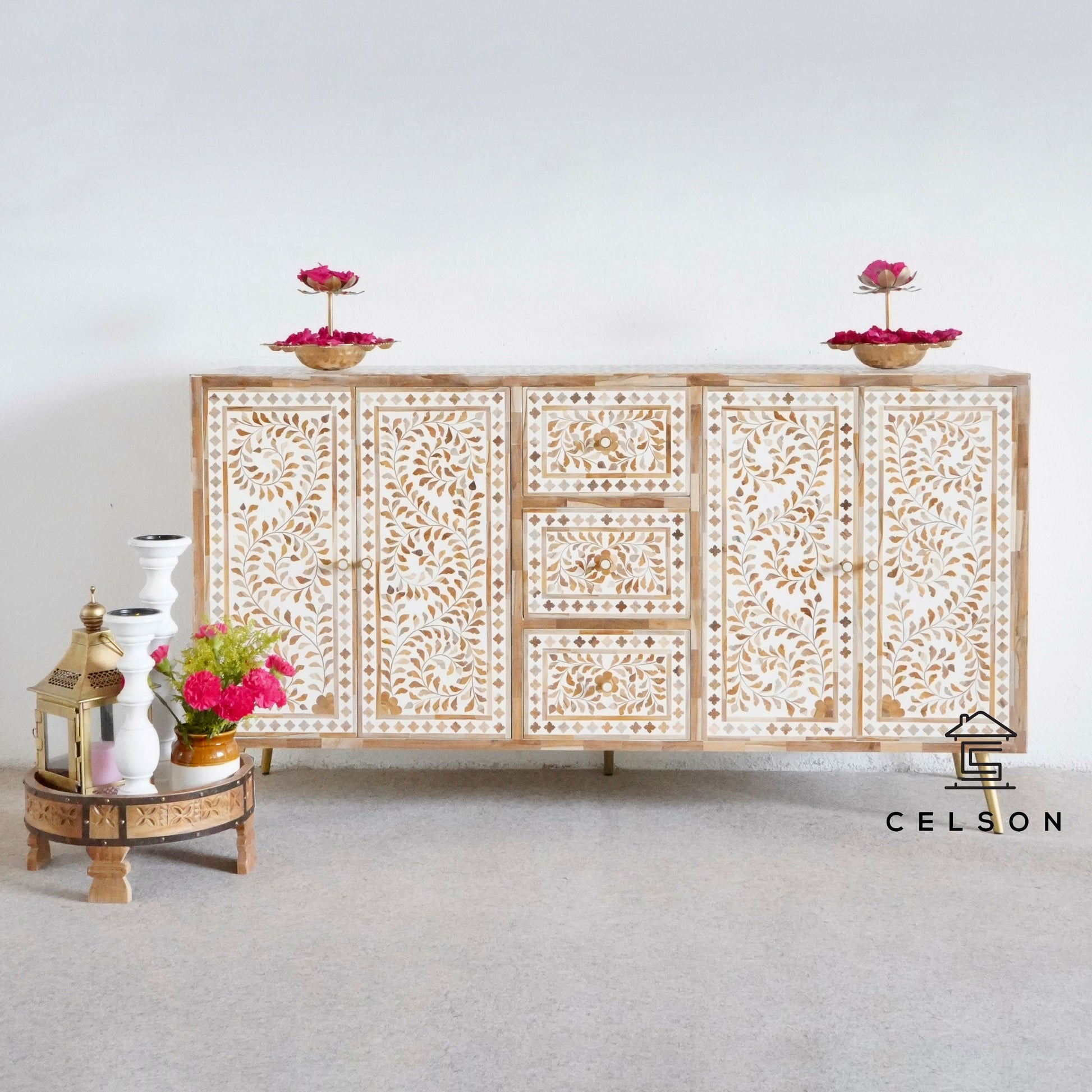 Ummaro Handcarved Wooden Sideboard