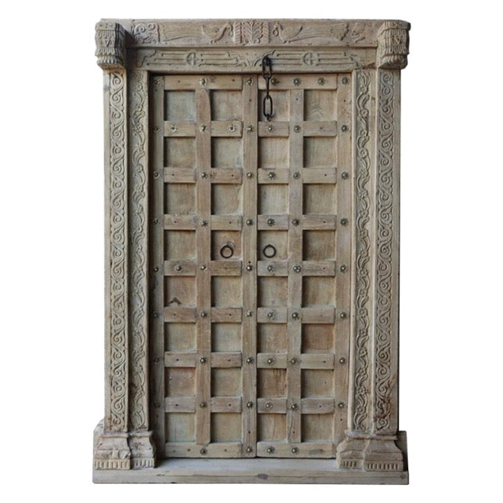 Bella Vintage Wooden Door