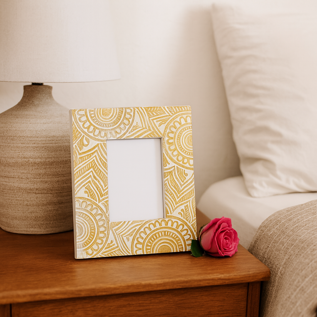 Wheel Hand Carved Photo Frame