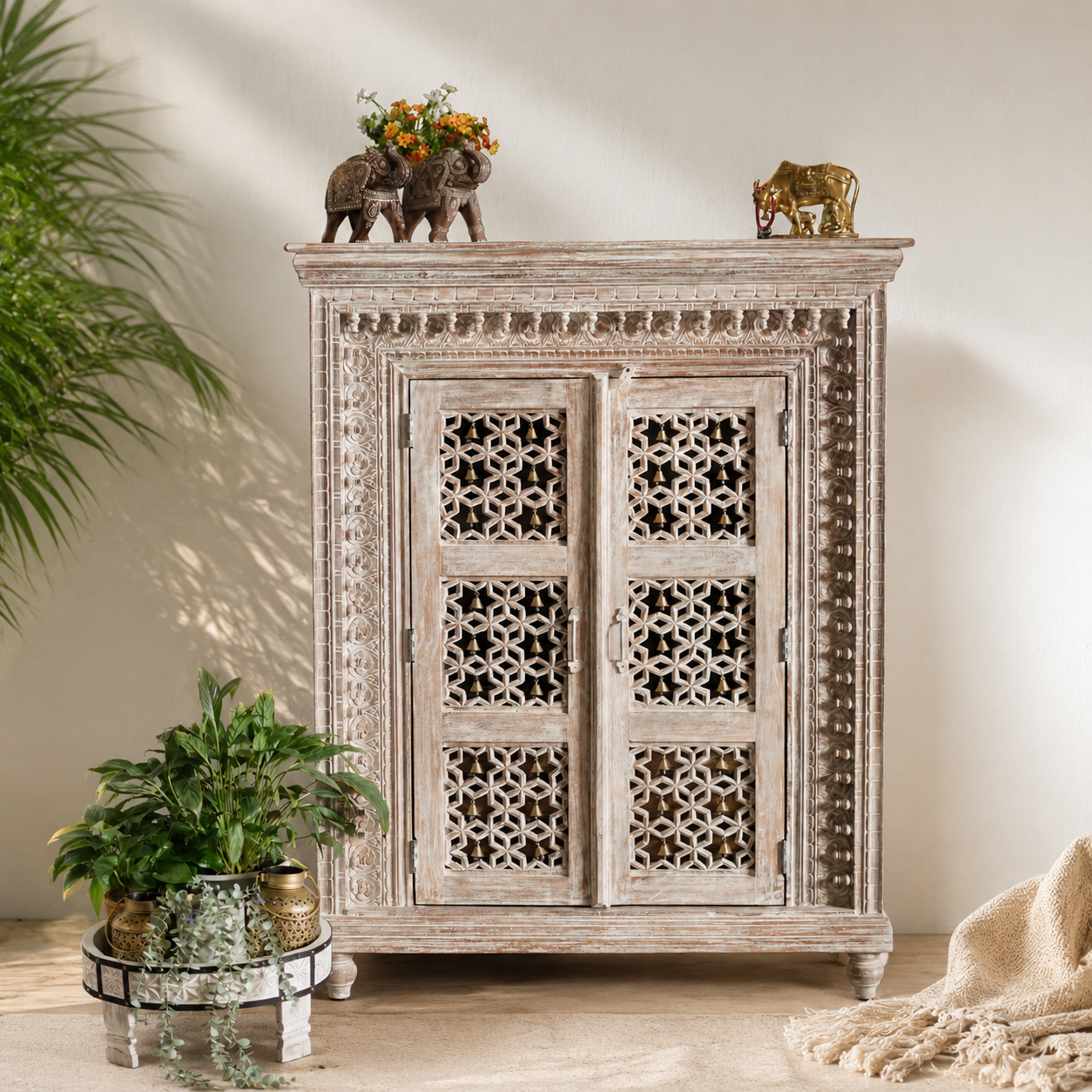 Shruti Carved Altar