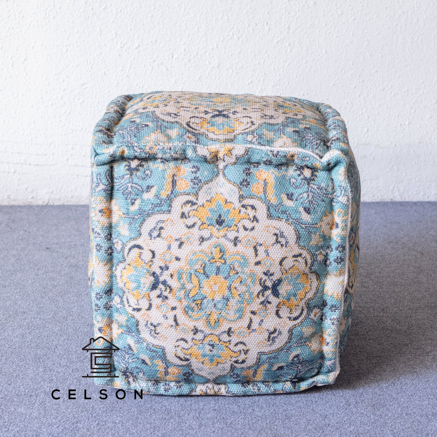 Noora Pouf