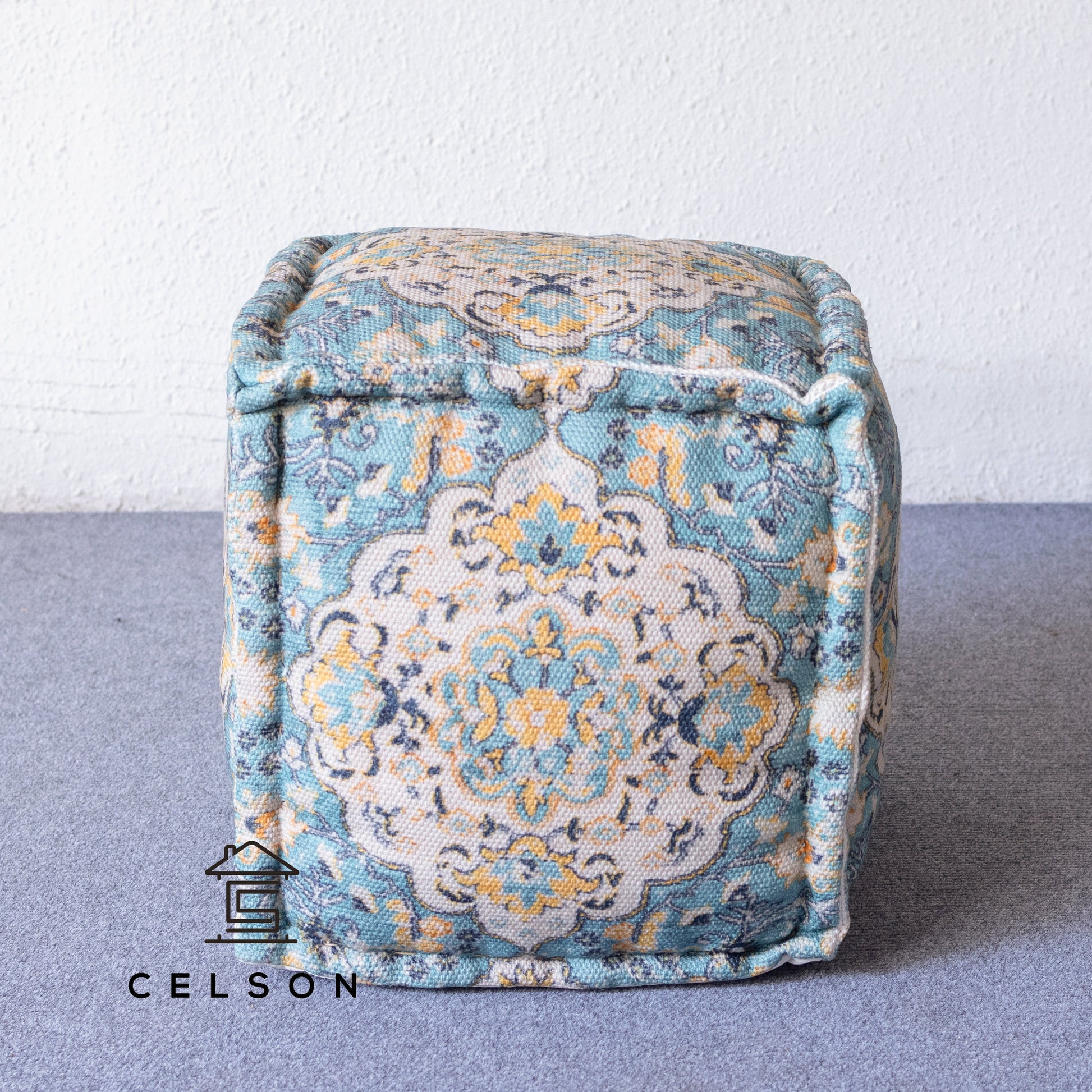 Noora Pouf