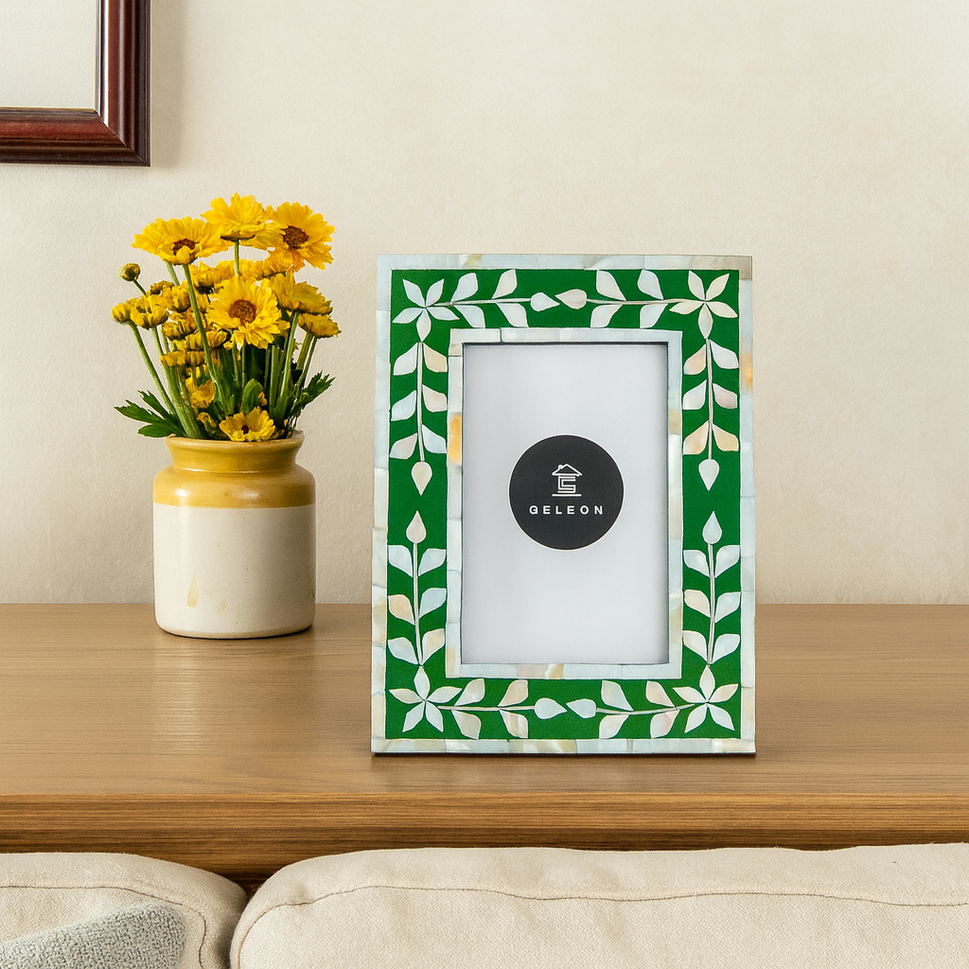 Maya Mother of Pearl Inlay Photo Frame