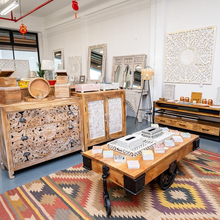 Cheloe Wooden Carved Chest