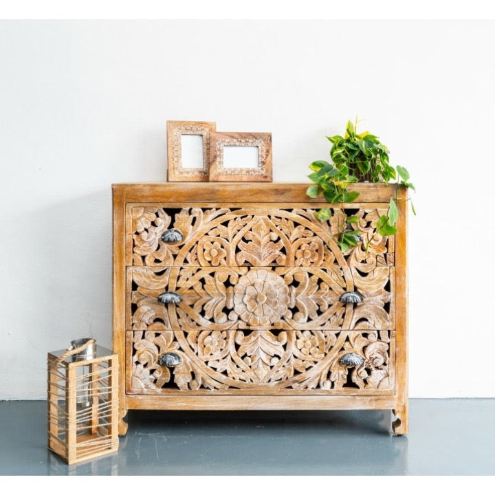 Cheloe Wooden Carved Chest